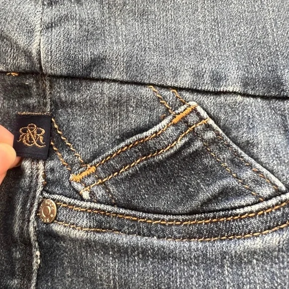 Rock & Republic  “Fever”  Pull On, size 16 - Picture 4 of 8